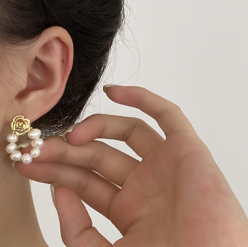 Shore Pearl Rose Flower Earrings