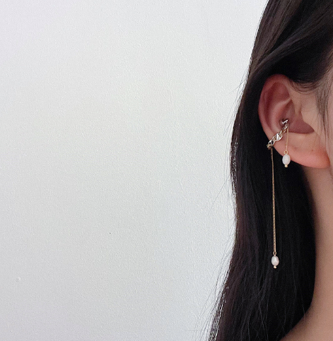 Vintage Tassel Magnetic Ear Cuff