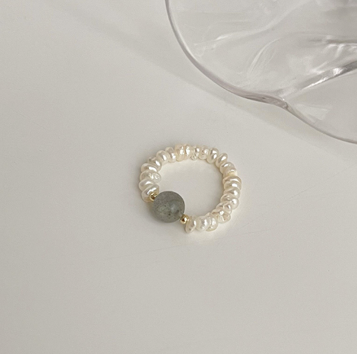 Natural Freshwater Pearl Moonstone Ring