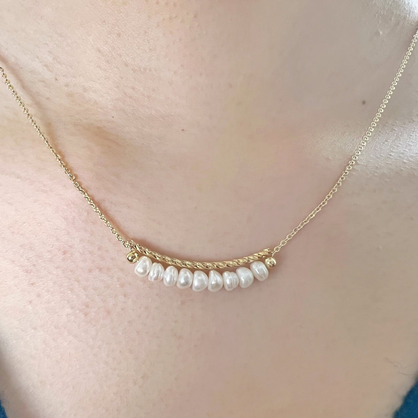 14K GOLD | Vintage Natural Freshwater Pearl Bar Necklace