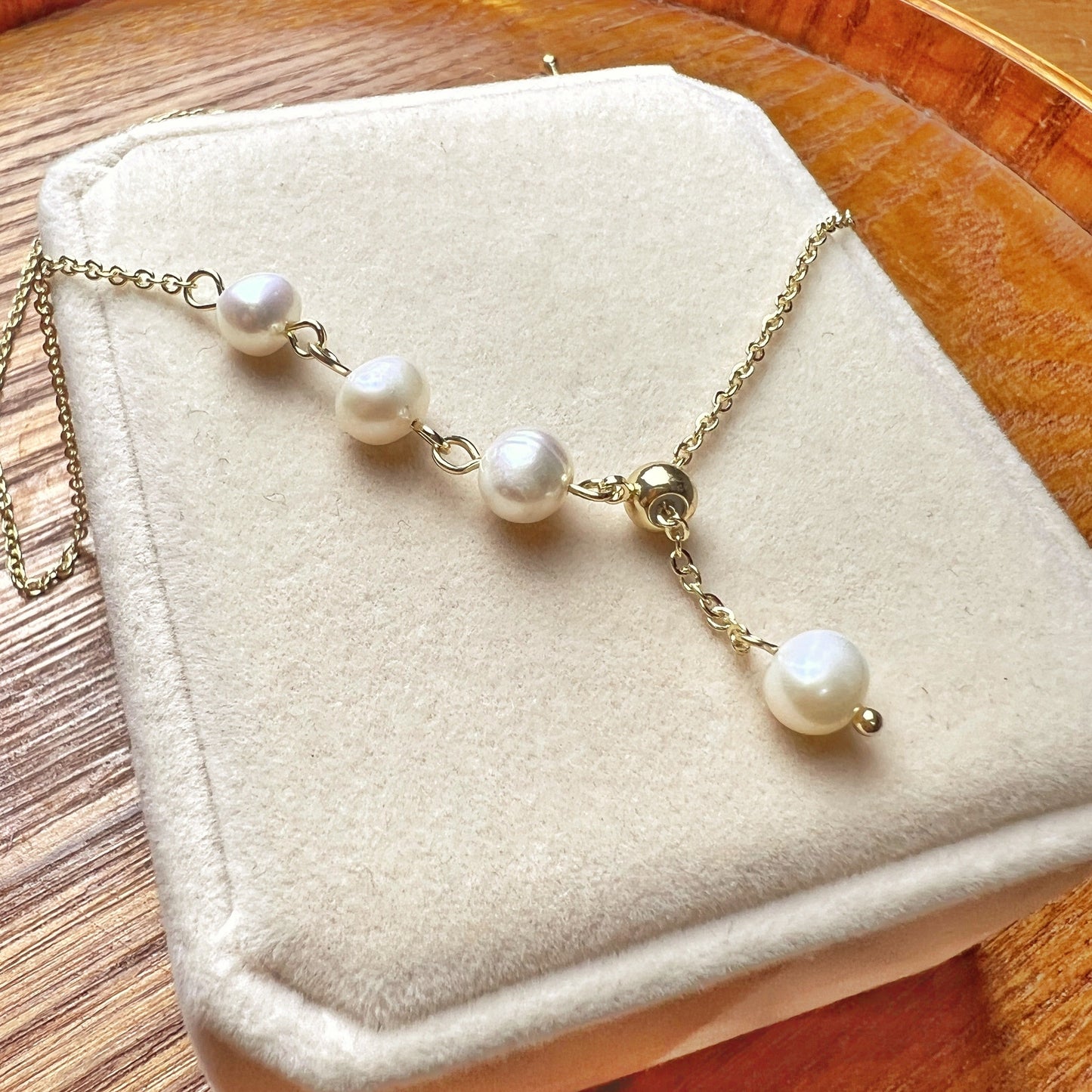 18K GOLD | Natural Freshwater Pearl Pull Necklace