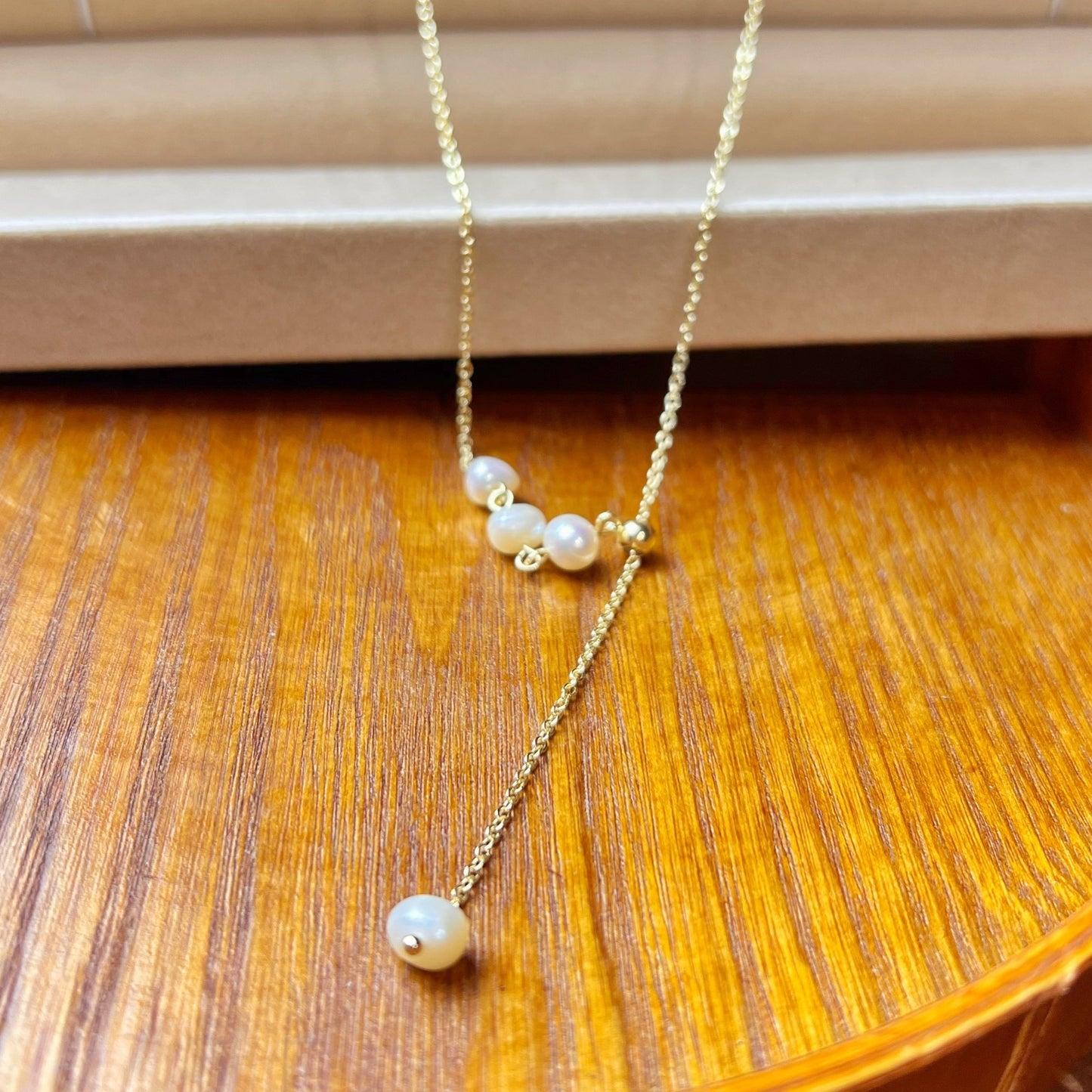 18K GOLD | Natural Freshwater Pearl Pull Necklace